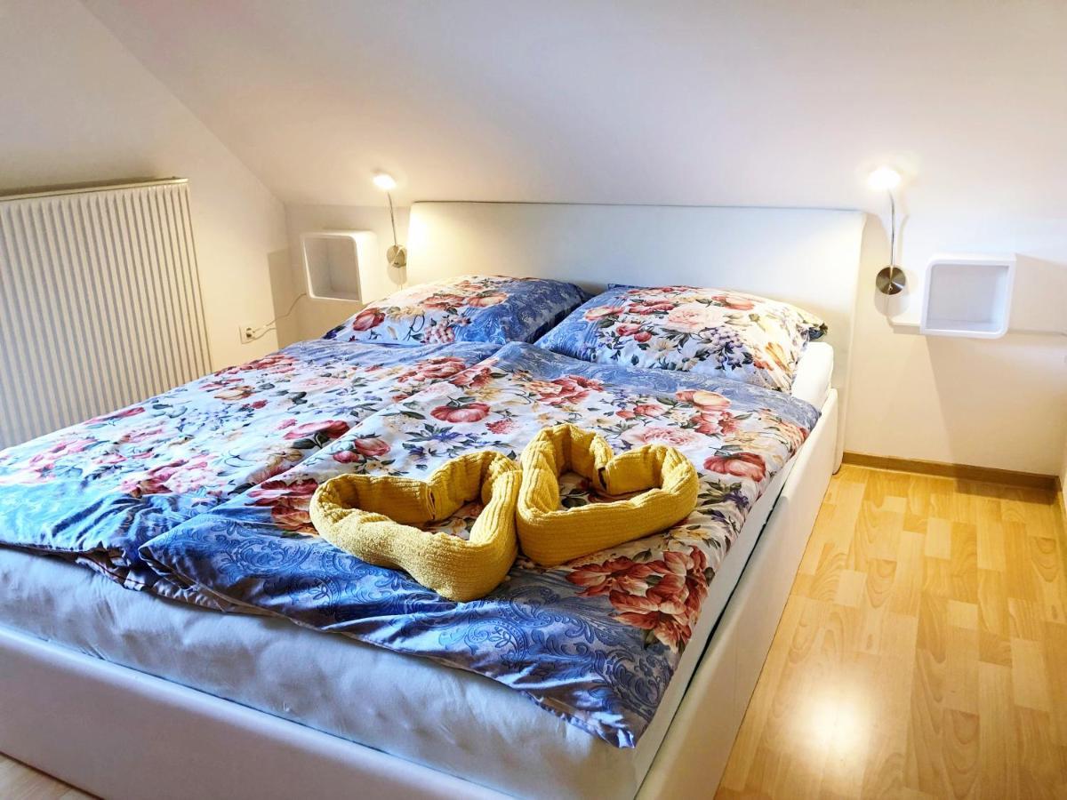 2 Studio & Apartment Cvetek Бохинь Экстерьер фото